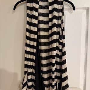 Chic Black and White Striped Vest